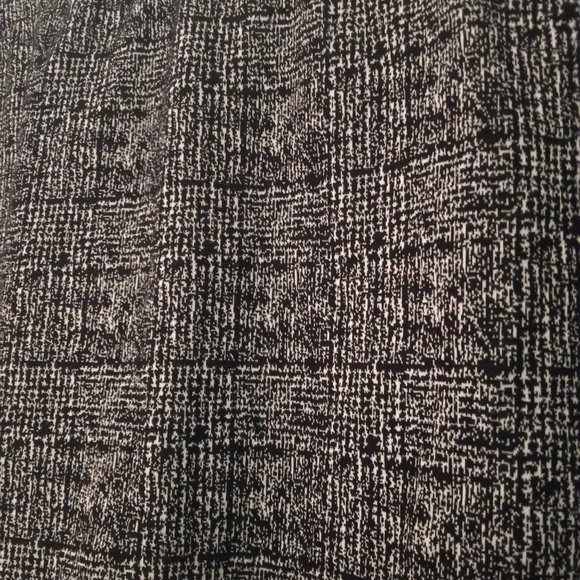 APT 9 Business Mini Skirt, Stretch with Zipper Back Large - Picture 3 of 4